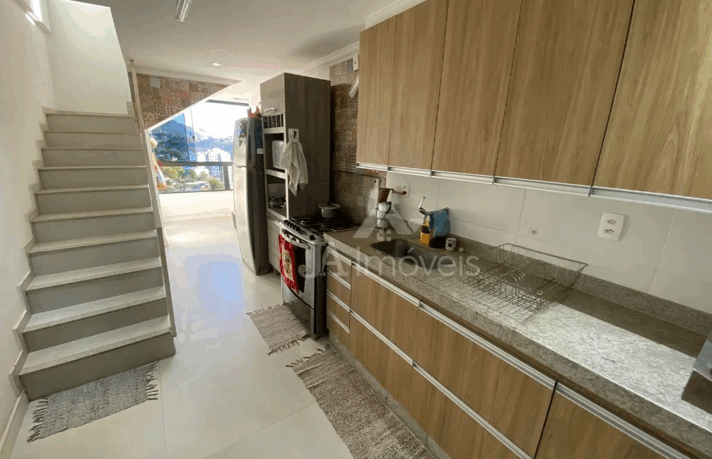 🏢Cobertura à venda na Vila Esteves – Rua Silvio Maranha