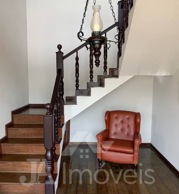 🏡 Oportunidade! Casa à venda no Centro – Rua Olga Barbosa Ladeira