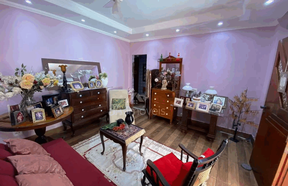 🏡Casa à venda no Bairro Esteves – Rua Silvio Maranha