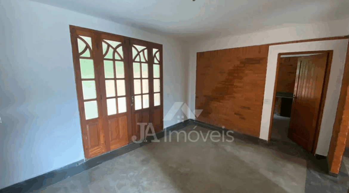 🏡Casa à venda com piscina no Jardim Lisboa – Rua Isaltina Renó Guedes