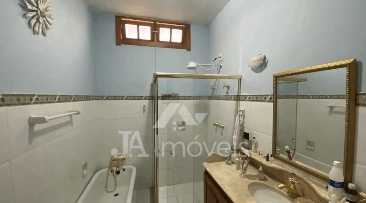 🏡Imóvel residencial e comercial à venda no Centro – Rua Manoel Lobato