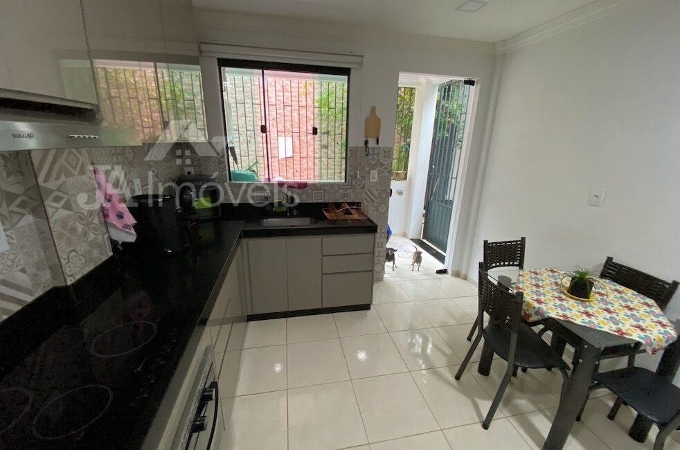 🏡Casa à venda no Bairro Imperador (parte baixa) – Rua Vera Guimarães França