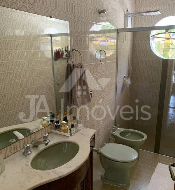 🏡 Oportunidade! Casa à venda no Centro – Rua Olga Barbosa Ladeira