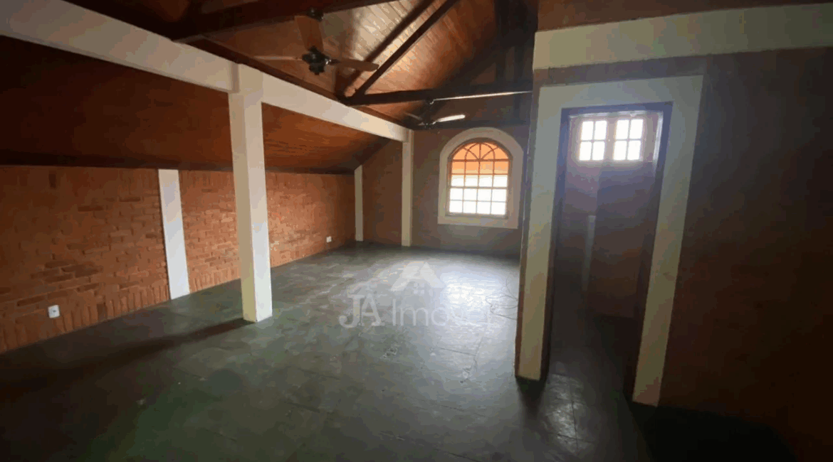 🏡Casa à venda com piscina no Jardim Lisboa – Rua Isaltina Renó Guedes