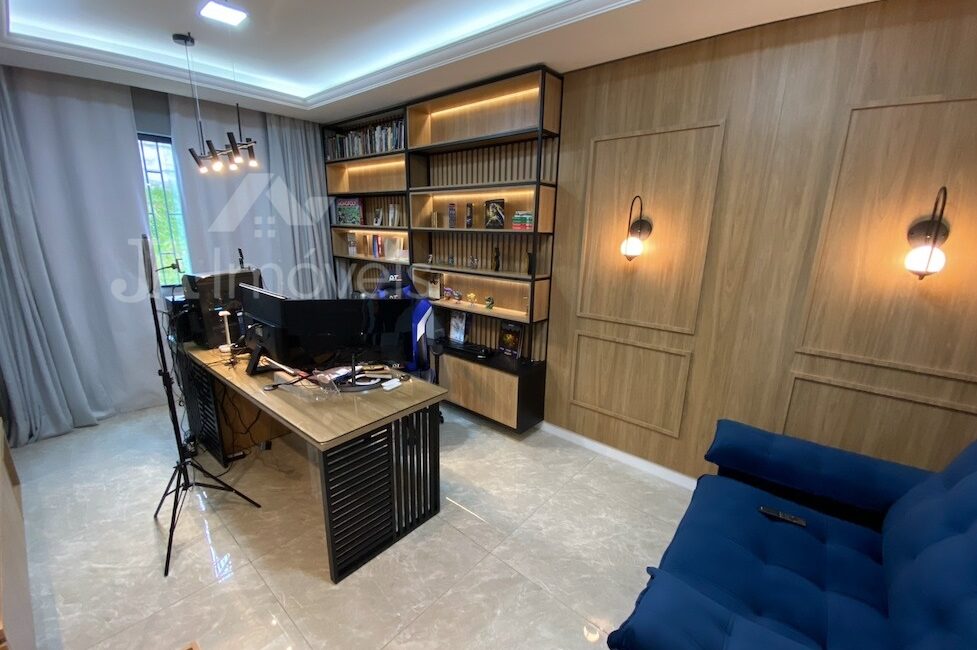 🏡Casa à venda no Bairro Imperador (parte baixa) – Rua Vera Guimarães França