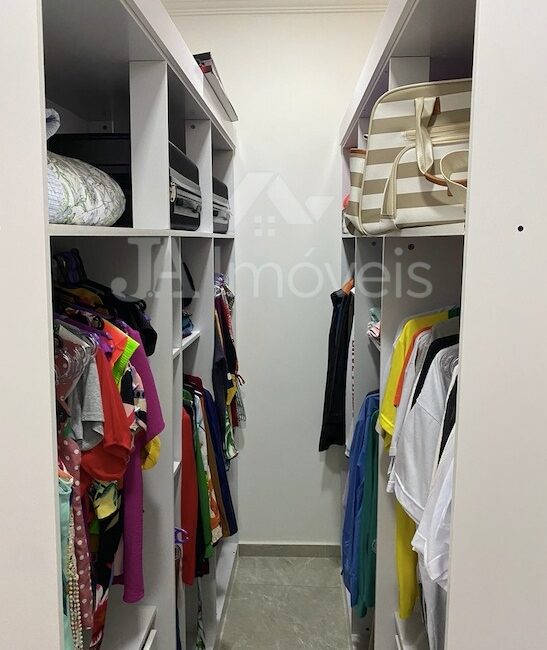 🏡Casa à venda no Bairro Imperador (parte baixa) – Rua Vera Guimarães França