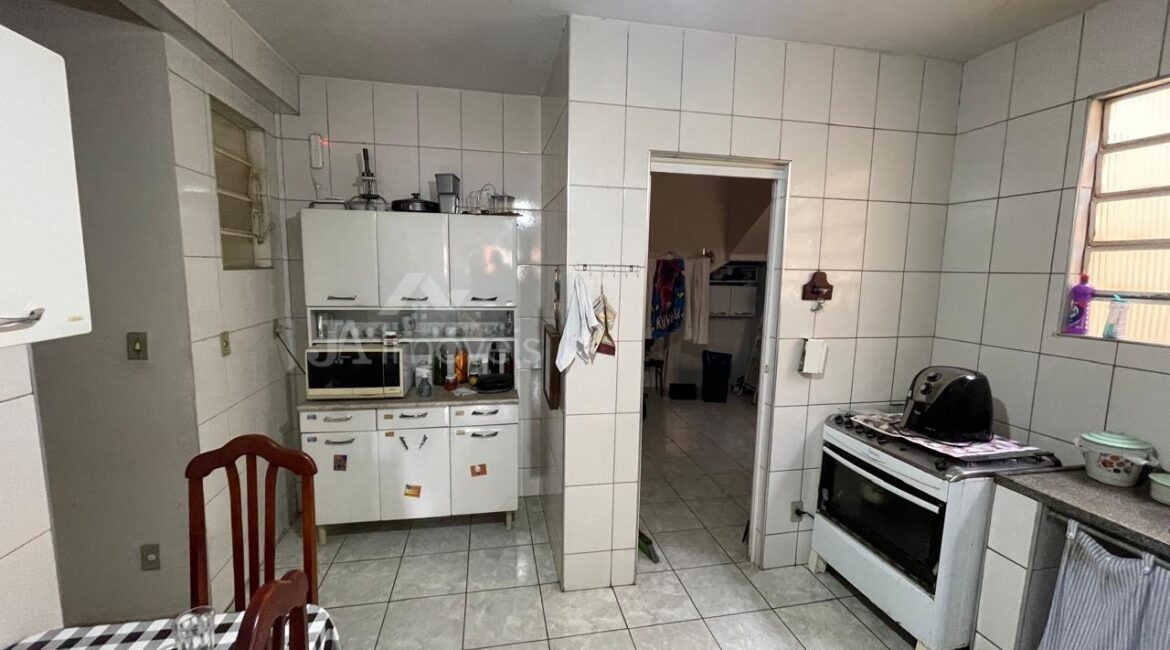 🏢Dois apartamentos à venda no Centro de Leopoldina – Rua Isauro Bretas