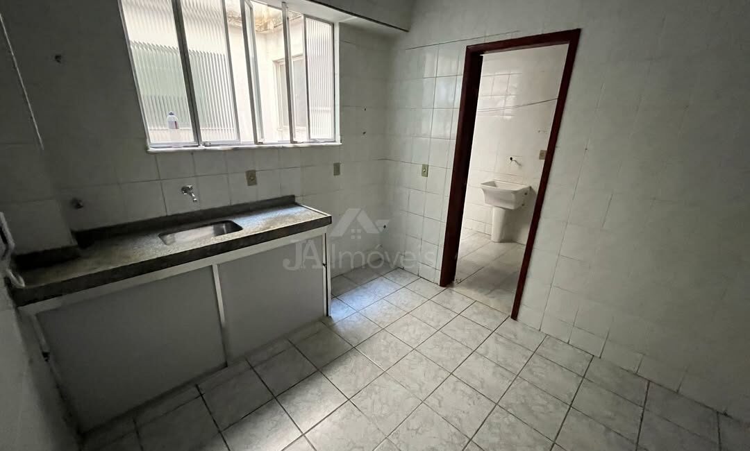 🏢 Apartamento na Praça da Bandeira.