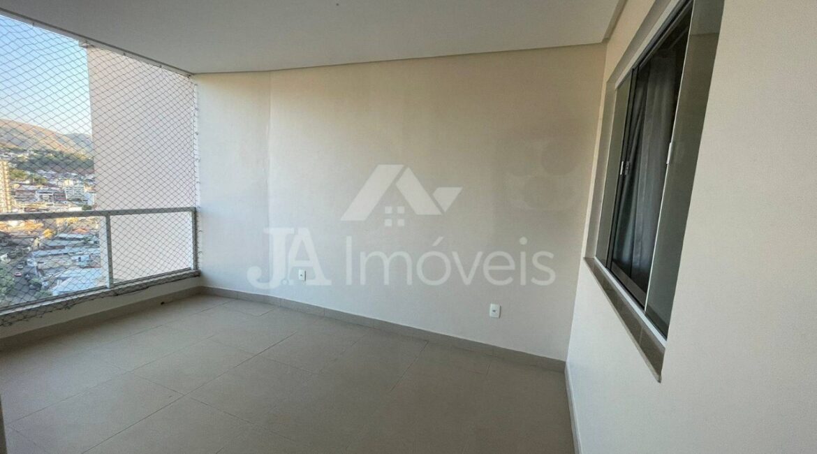 🏠 Linda casa com vista deslumbrante à venda – Bairro Esteves, Leopoldina